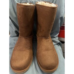 Makalu Women's Brown Bootie Size 9M Faux Fur Lined Pull On Fall Boots